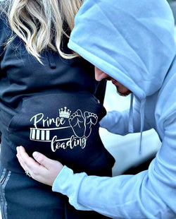 REINE avec baby bump UNISEX HOODIE KAKI 